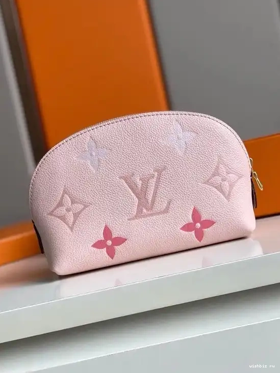 WIS VUITTON LOUIS COSMETIC POUCH 0623